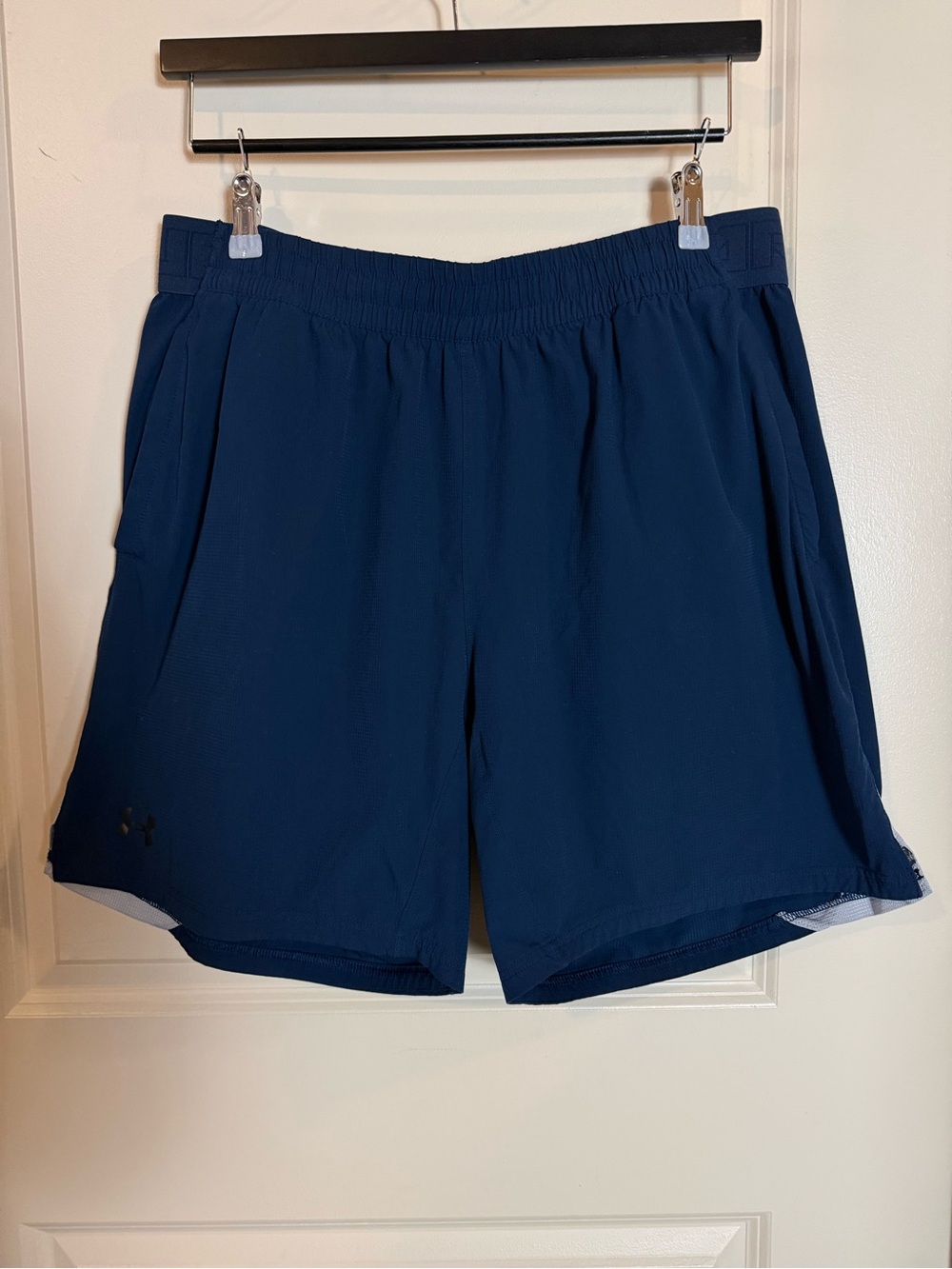 Under Armour Men’s Navy Athletic Shorts XXL